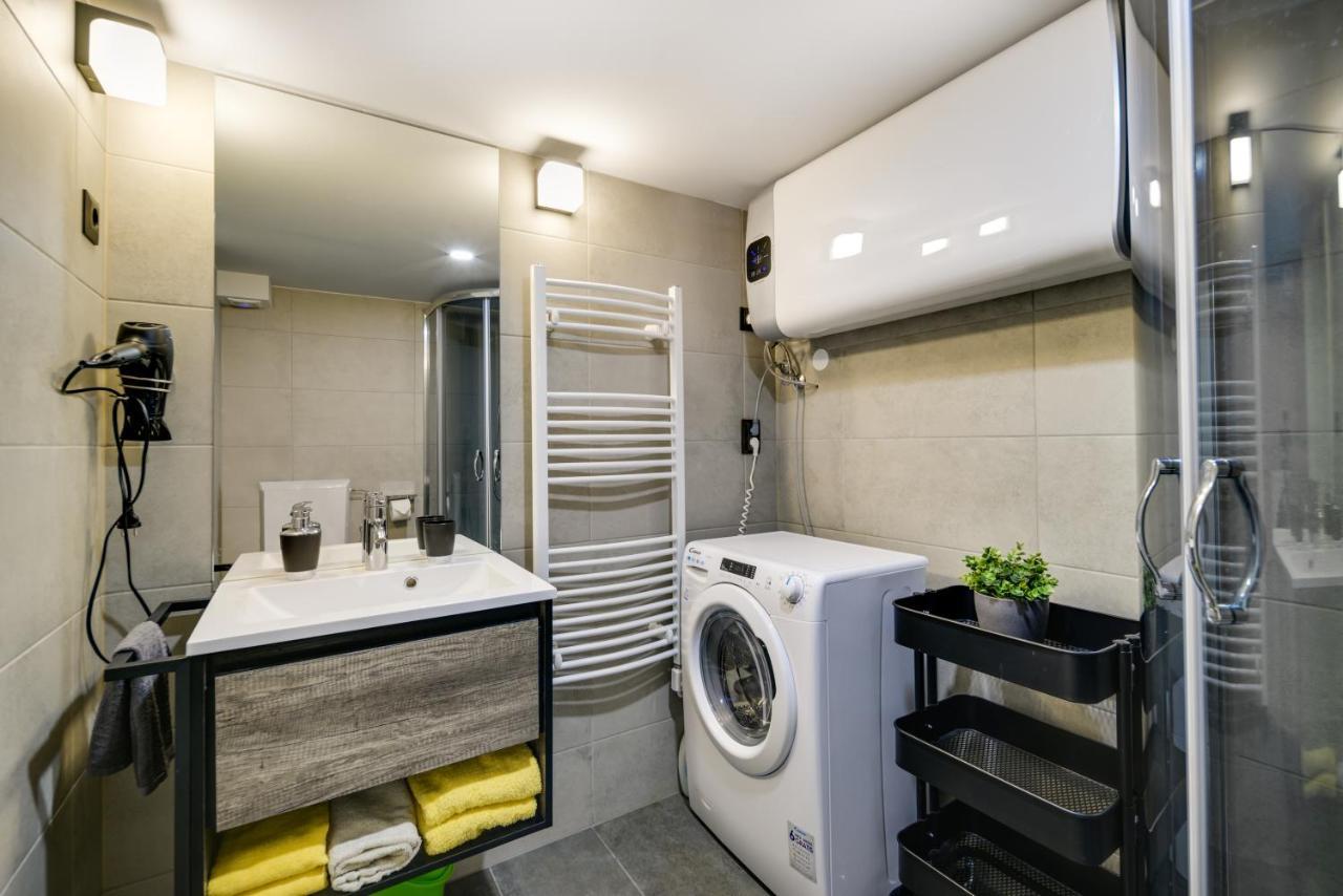 Luxury Apartment In The City Center With Parking 부다페스트 외부 사진